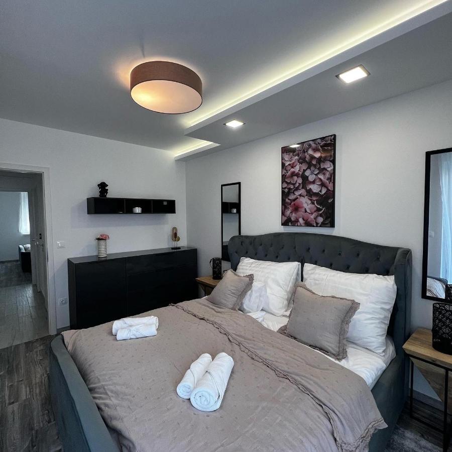 Sunshine Homes 扎马迪 外观 照片